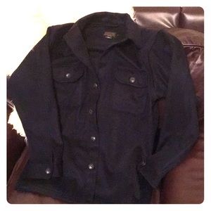Men’s Pendleton shirt